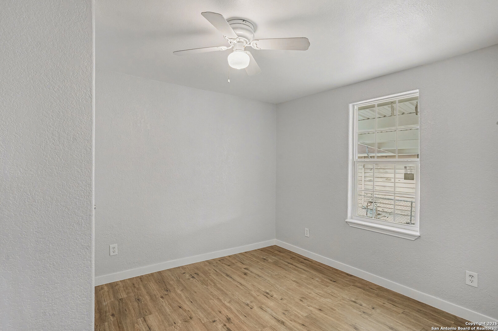 2039 Schley Avenue San Antonio TX 78210