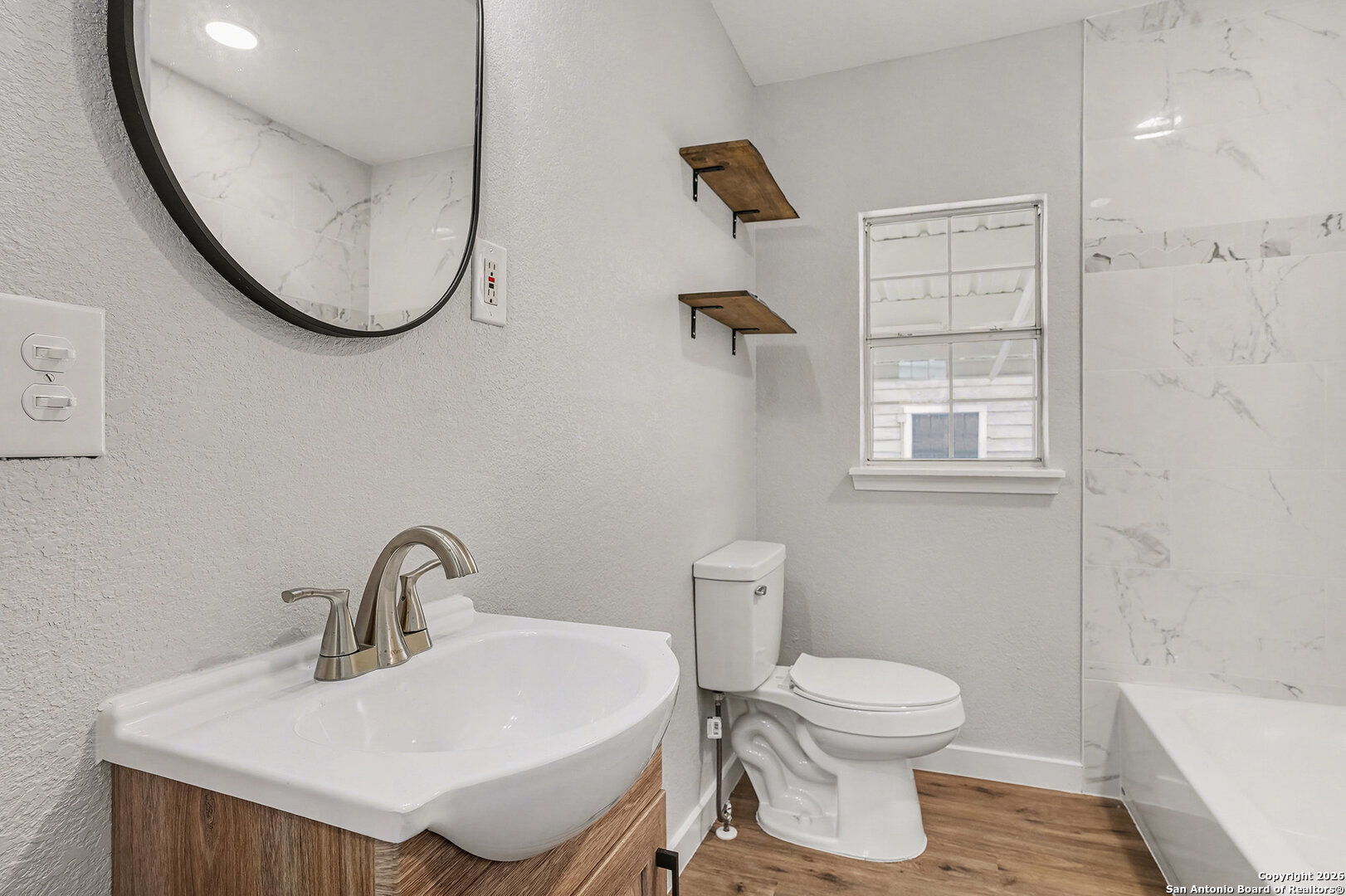 2039 Schley Avenue San Antonio TX 78210