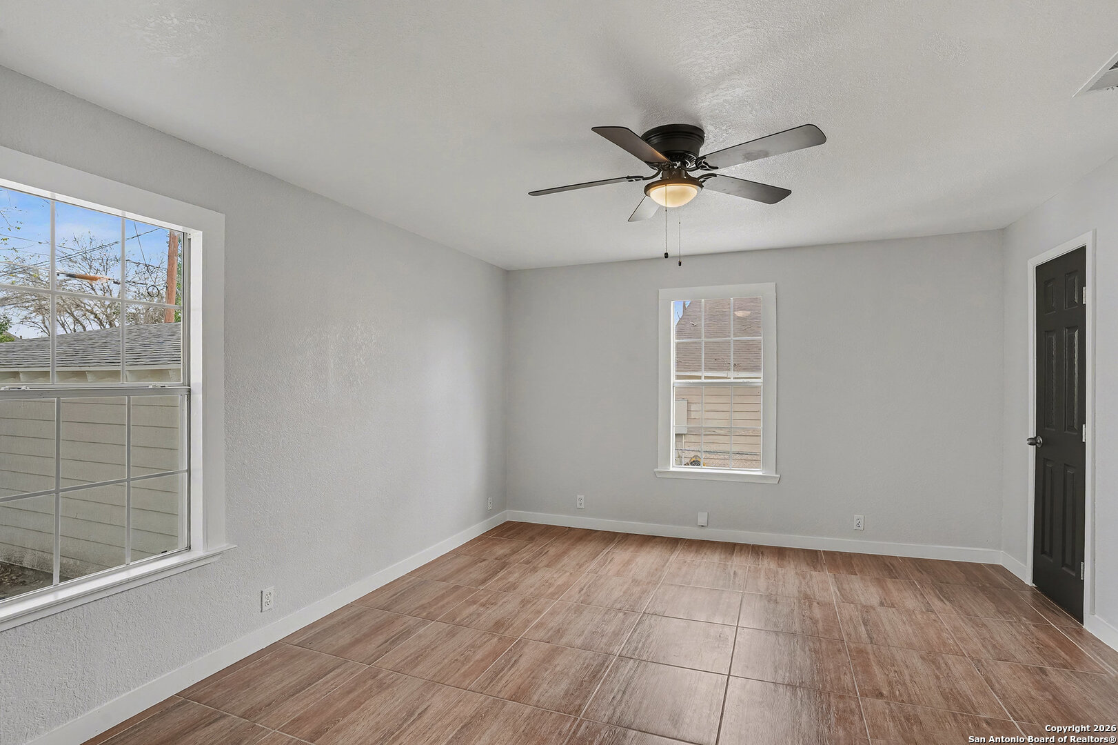 2039 Schley Avenue San Antonio TX 78210