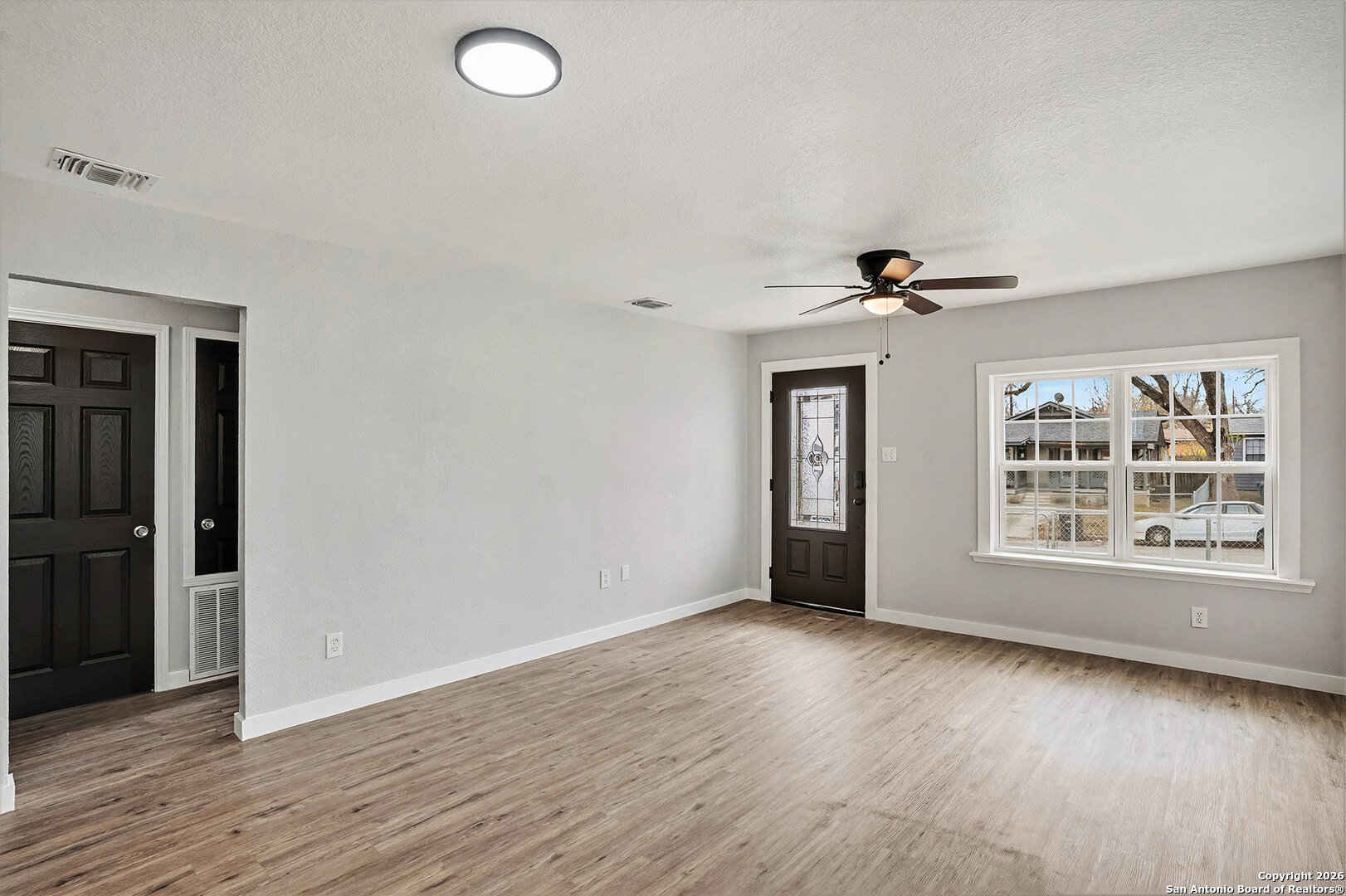 2039 Schley Avenue San Antonio TX 78210