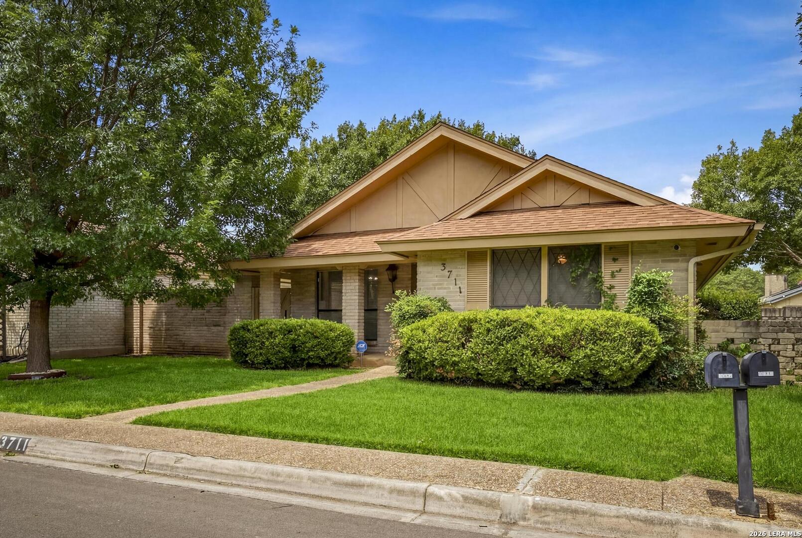 3711 Hunters Circle San Antonio TX 78230