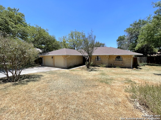 623 Many Oaks Street San Antonio TX 78232
