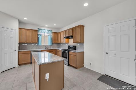 177 Texas Thistle New Braunfels TX 78130
