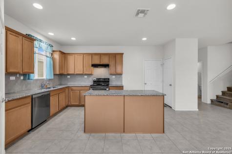 177 Texas Thistle New Braunfels TX 78130