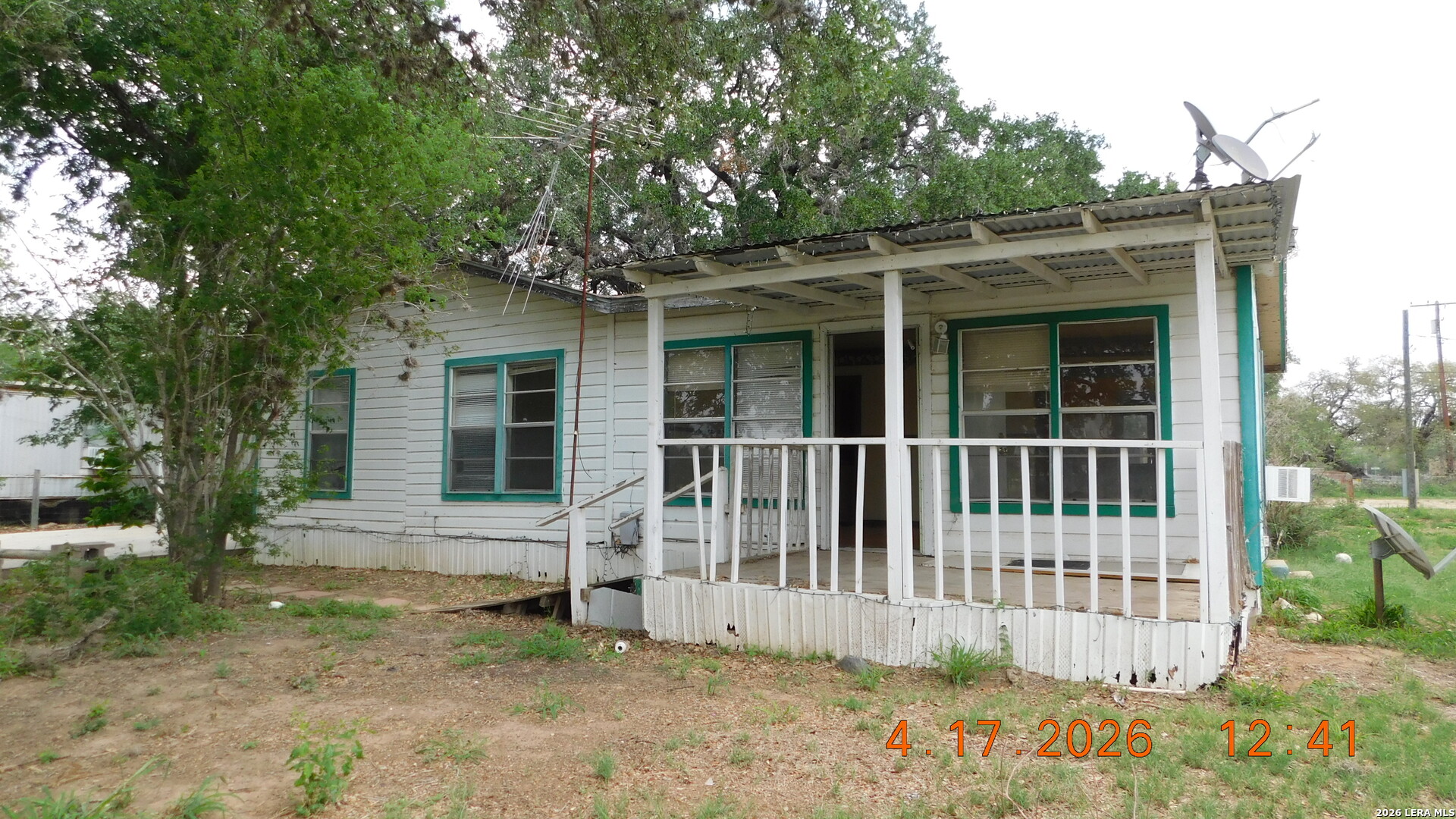 210 Colwell Pleasanton TX 78064