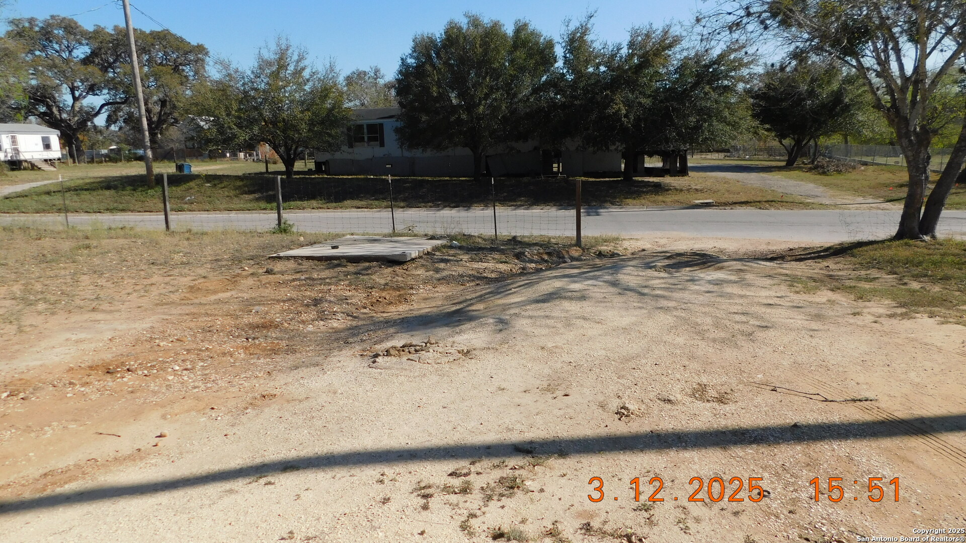 210 Colwell Pleasanton TX 78064