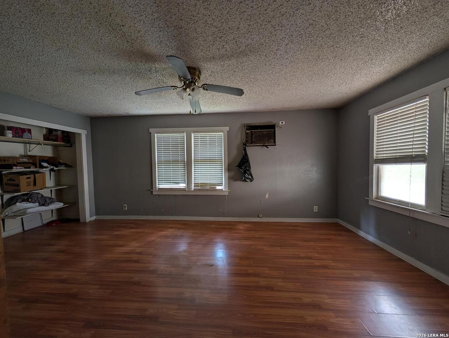 319 Mckay San Antonio TX 78226