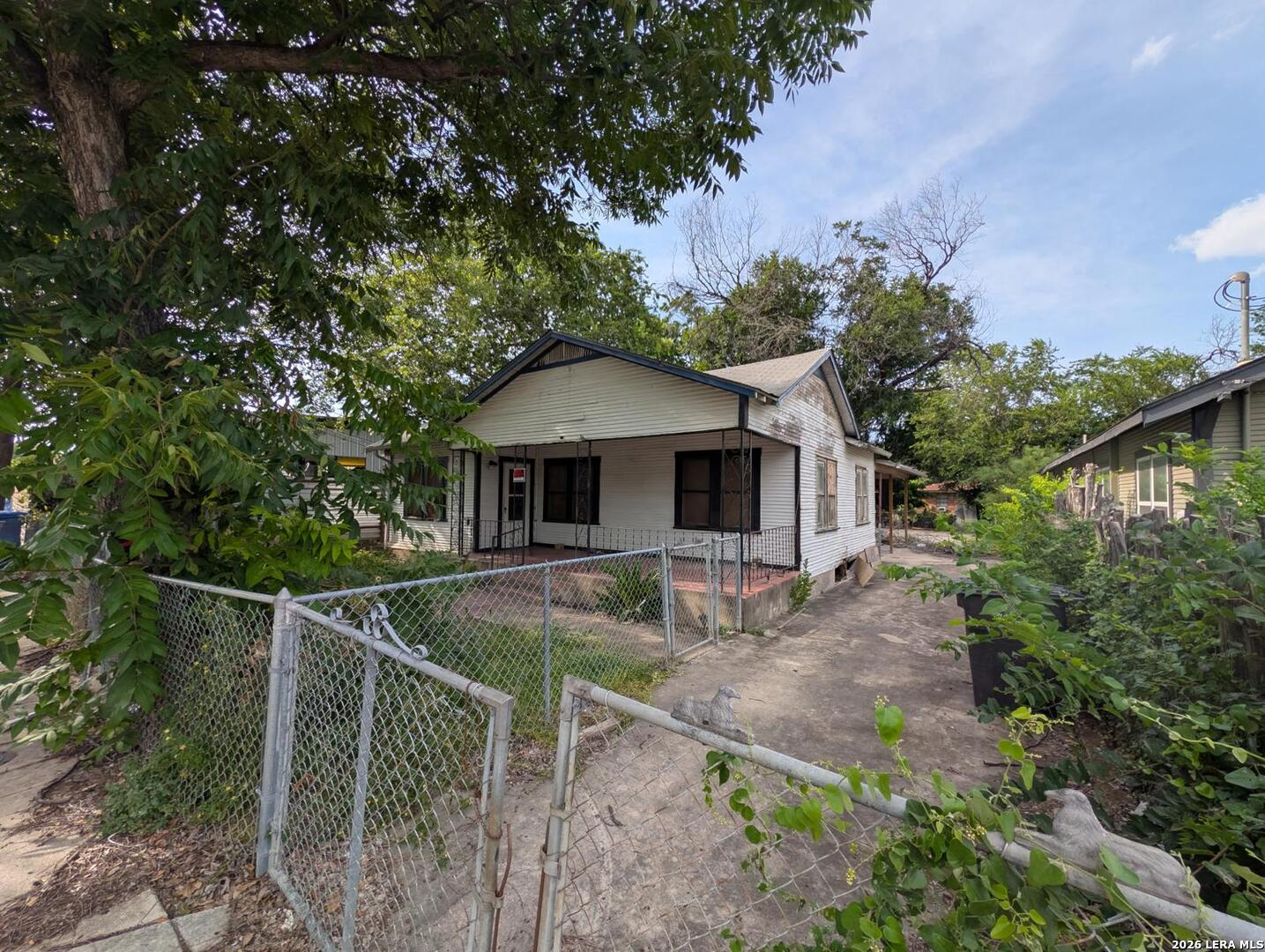 319 Mckay San Antonio TX 78226