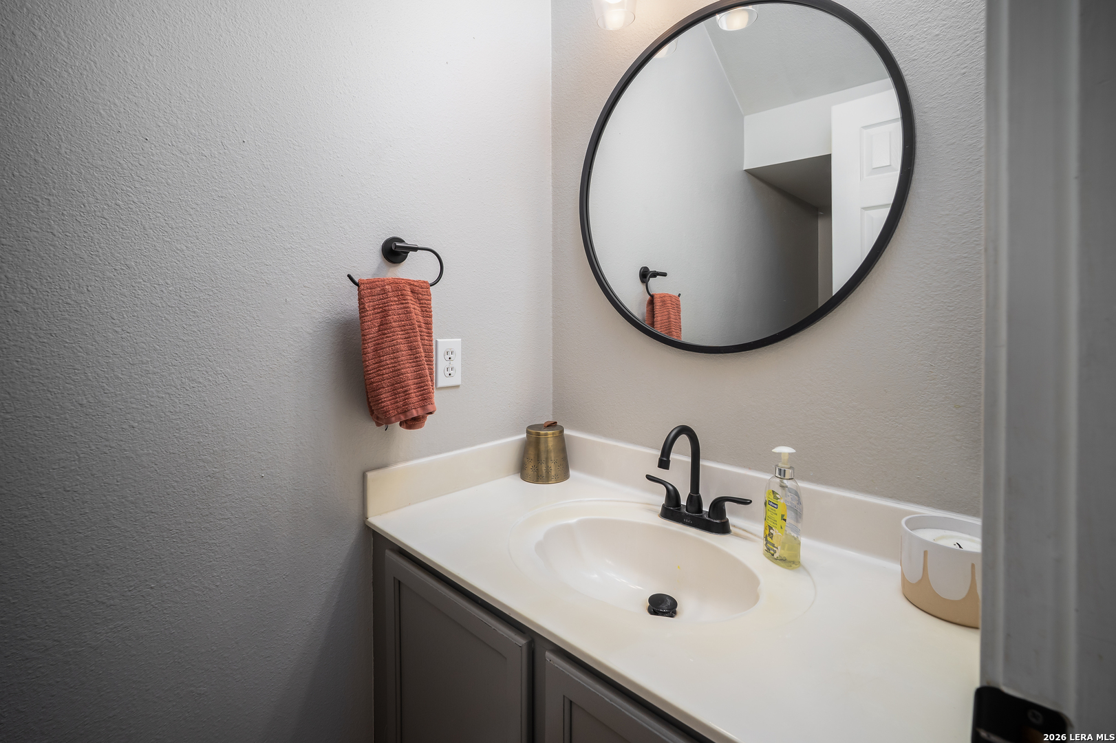4448 Taylors Bend San Antonio TX 78247