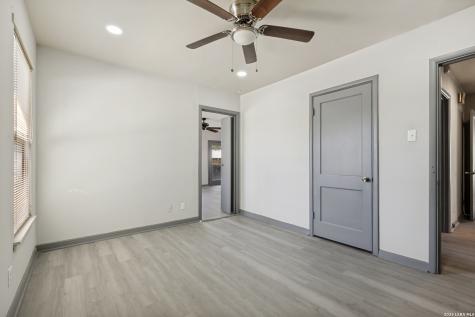 630 Carlisle Avenue San Antonio TX 78225