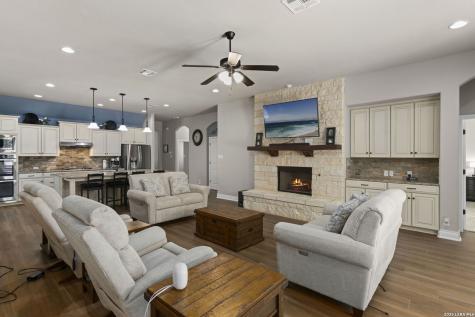 109 Alder Woods Boerne TX 78006