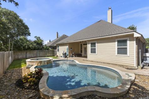 109 Alder Woods Boerne TX 78006