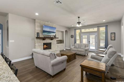 109 Alder Woods Boerne TX 78006