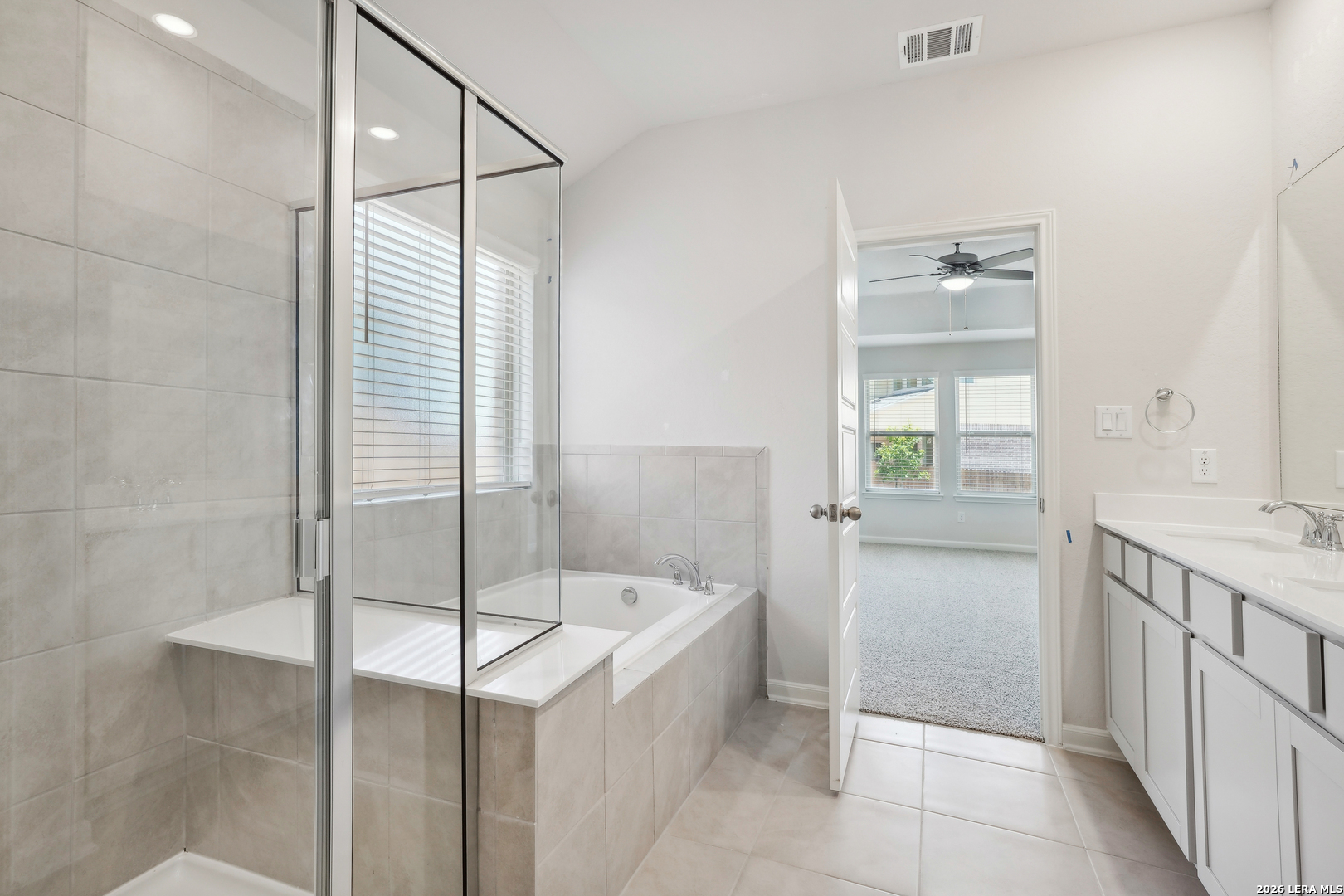 1521 Corinth Crest San Antonio TX 78245