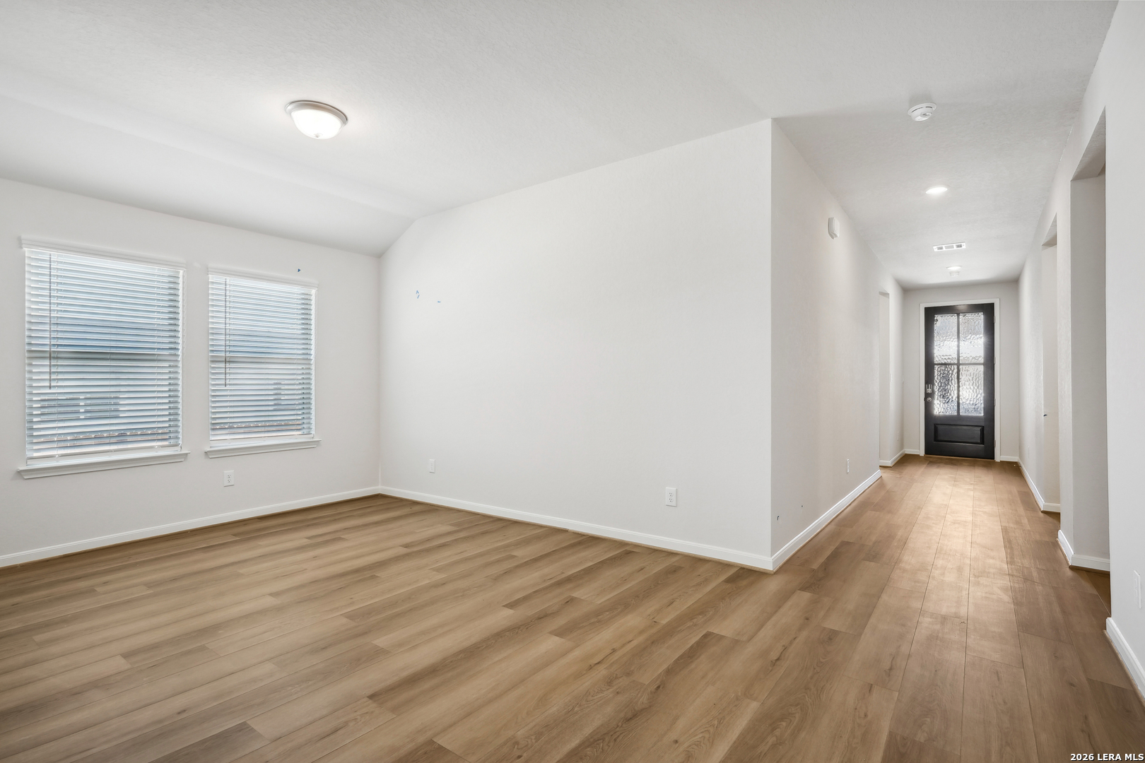 1521 Corinth Crest San Antonio TX 78245