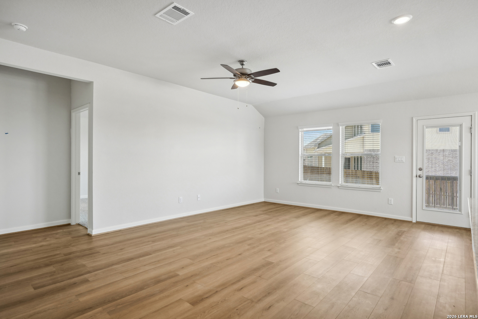 1521 Corinth Crest San Antonio TX 78245