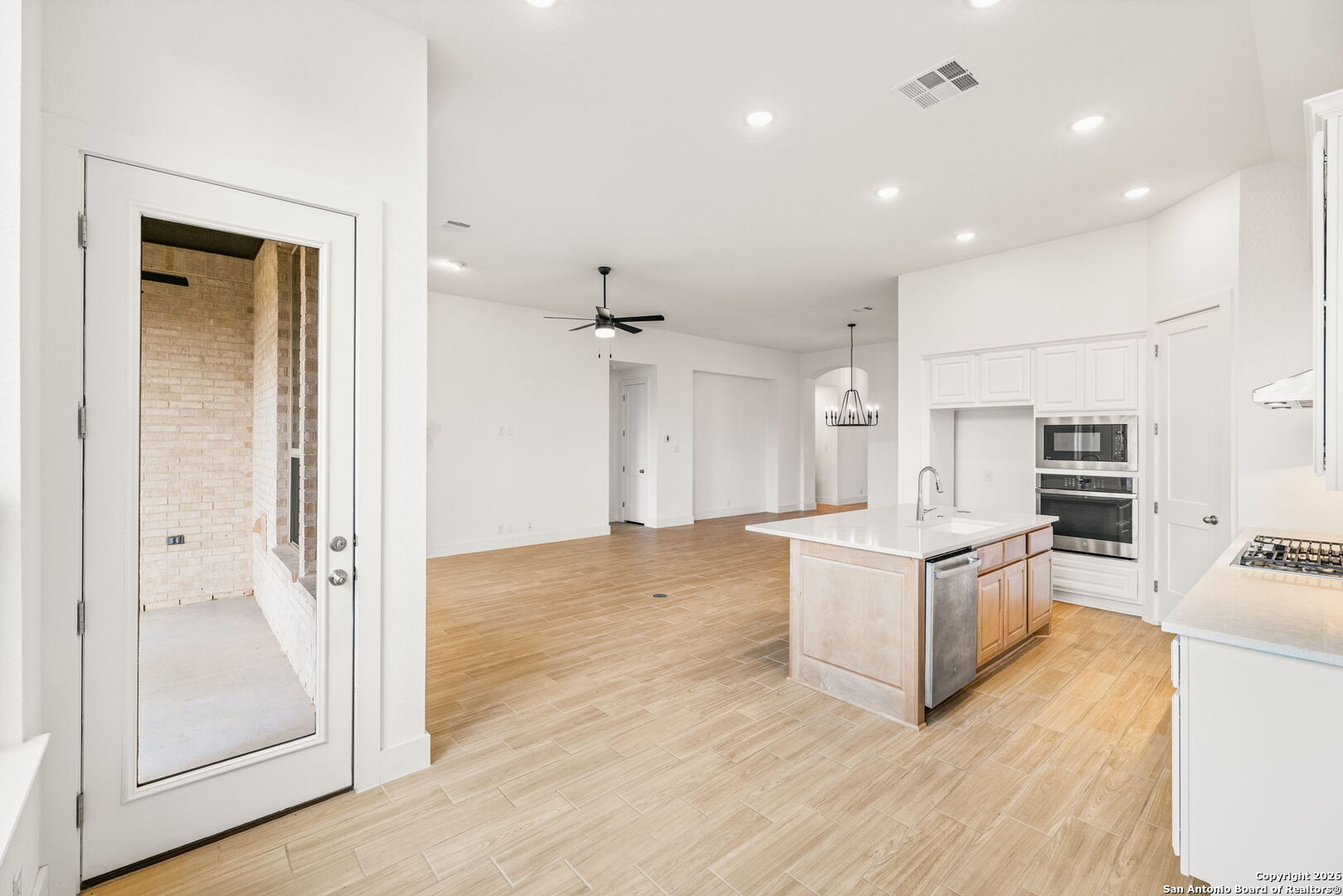 2916 Edinburgh Bulverde TX 78163