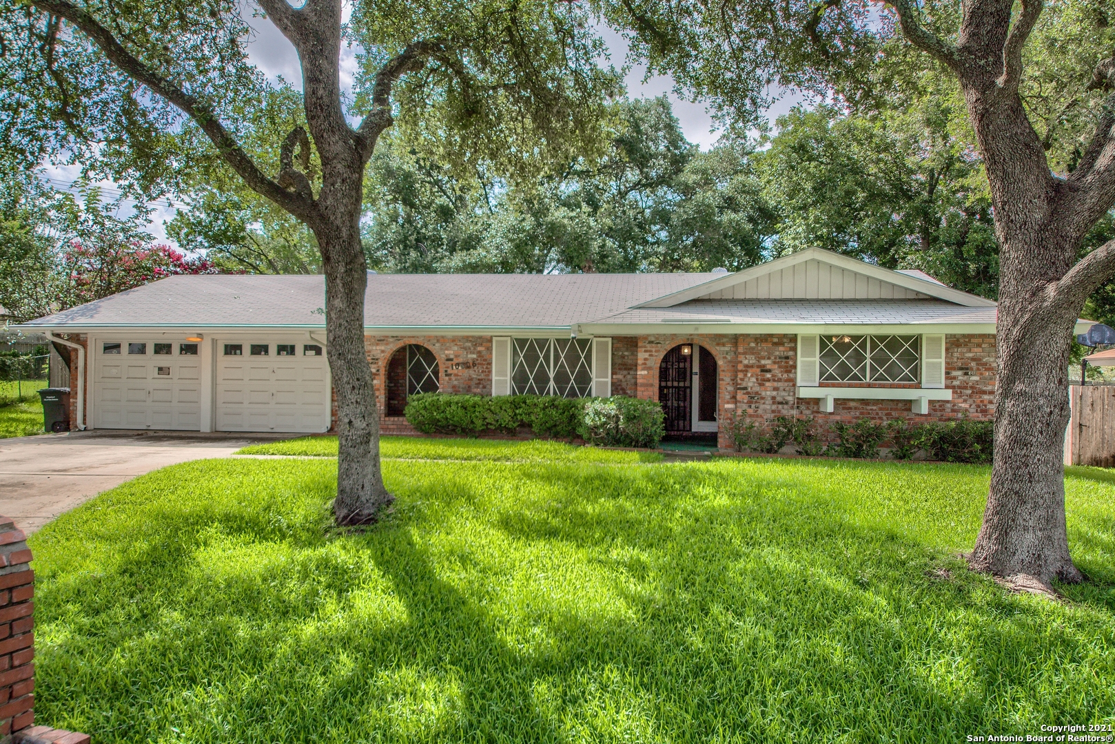 10806 Mount Mesabi San Antonio TX 78213