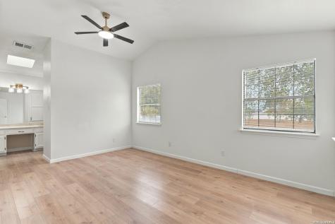 5618 Champions Hill Drive San Antonio TX 78233
