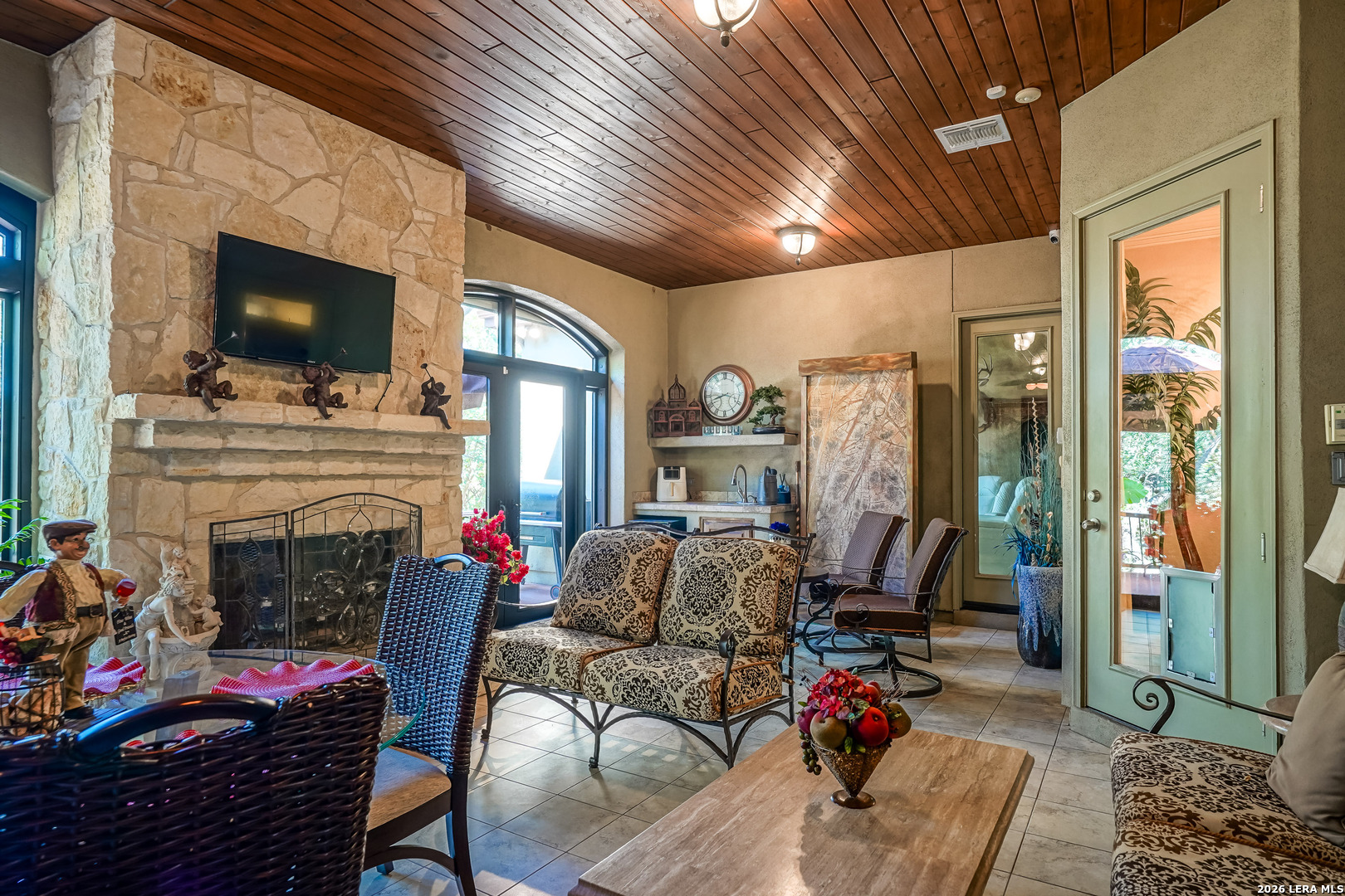 519 Rio Springs San Antonio TX 78258