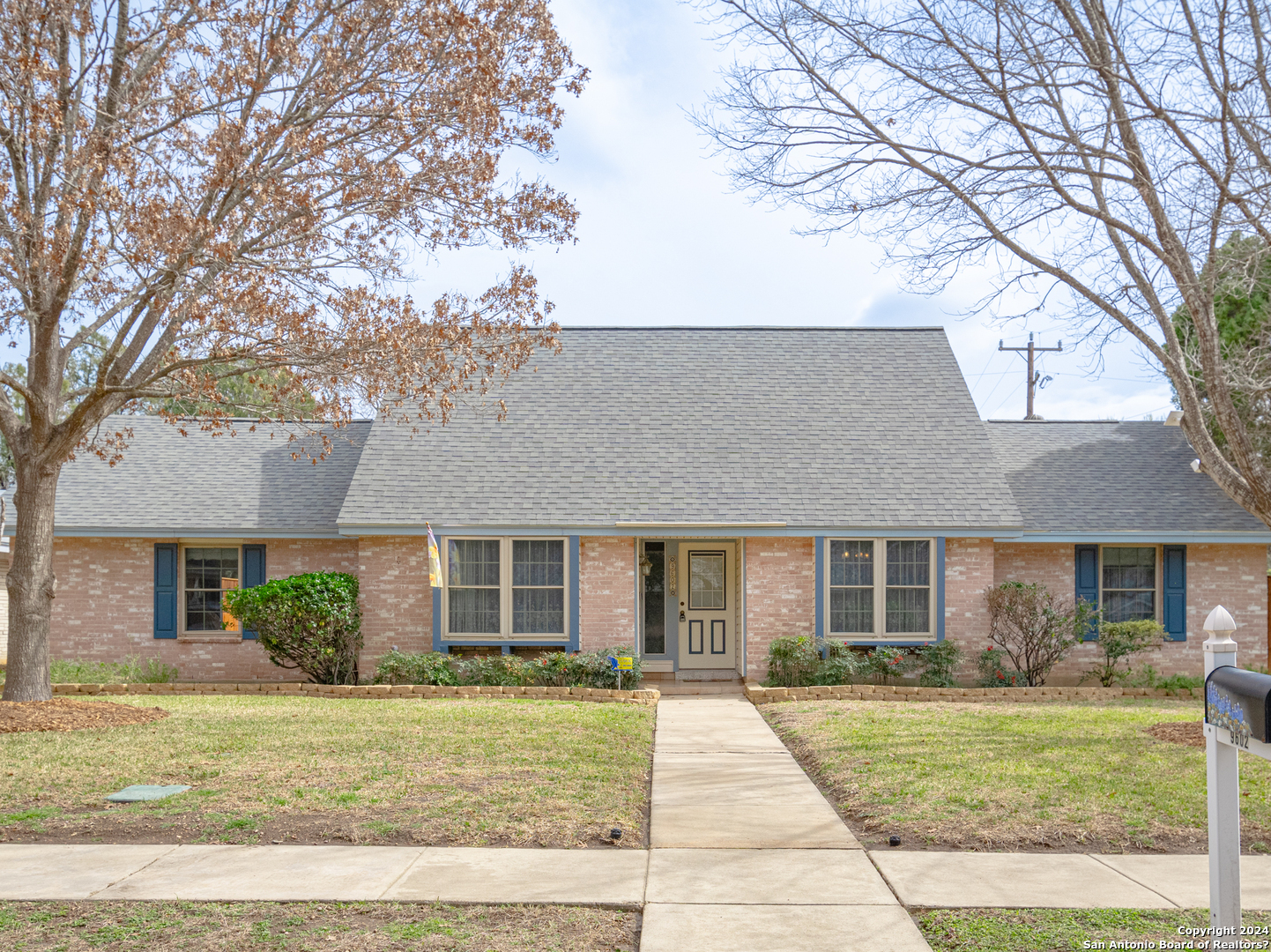9602 La Rue Street San Antonio TX 78217