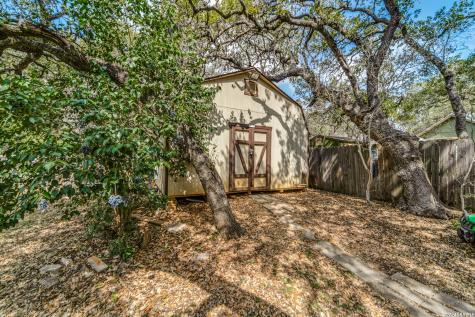 8639 Flint Rock Boerne TX 78006