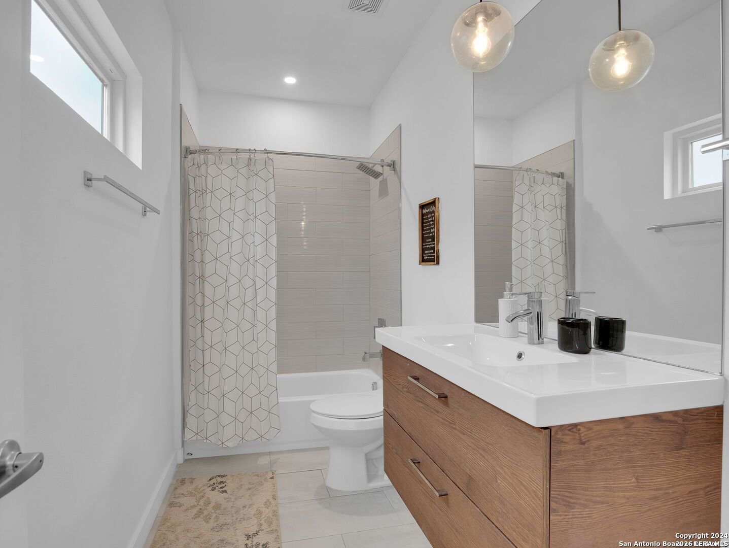 1138 Gibbs San Antonio TX 78202