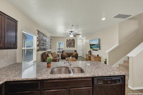 124 Field Ridge New Braunfels TX 78130