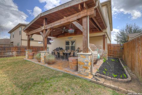 124 Field Ridge New Braunfels TX 78130