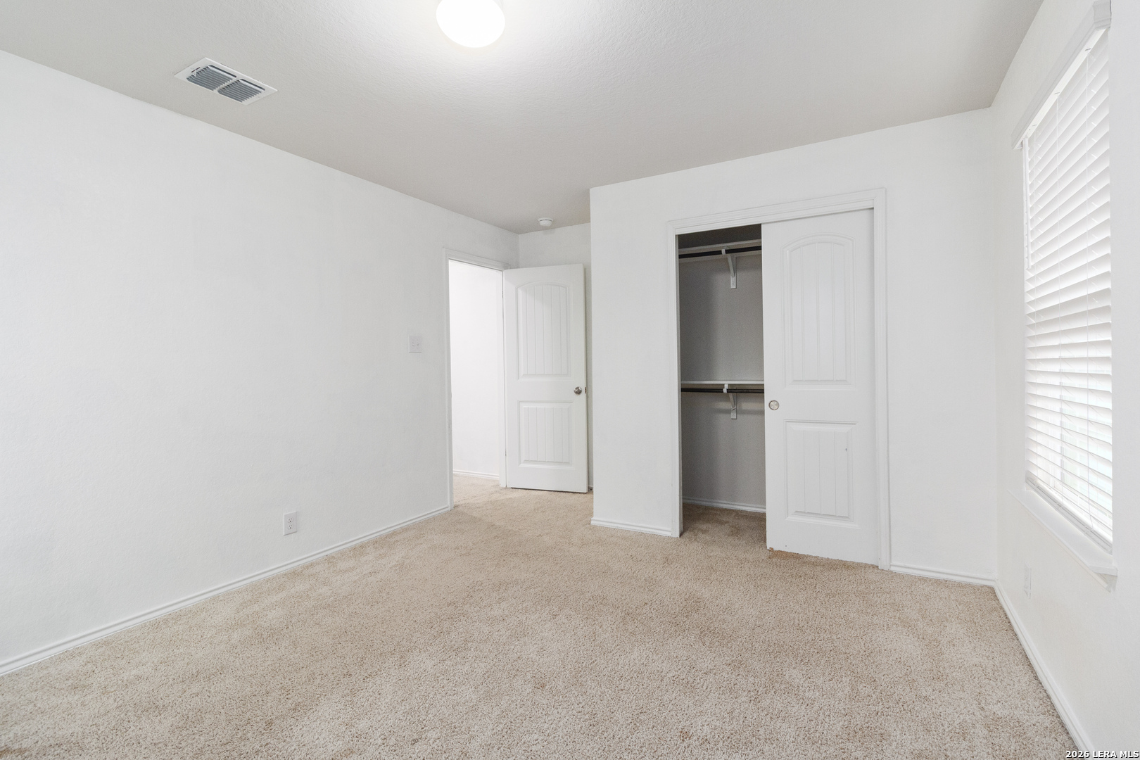 8050 Falcon Meadow Converse TX 78109