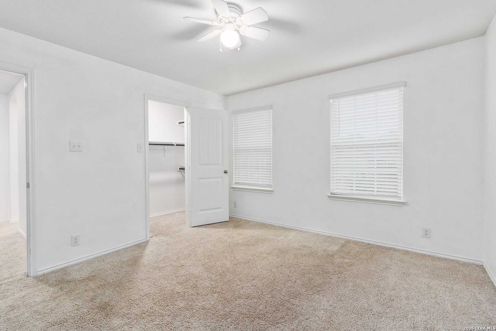 8050 Falcon Meadow Converse TX 78109