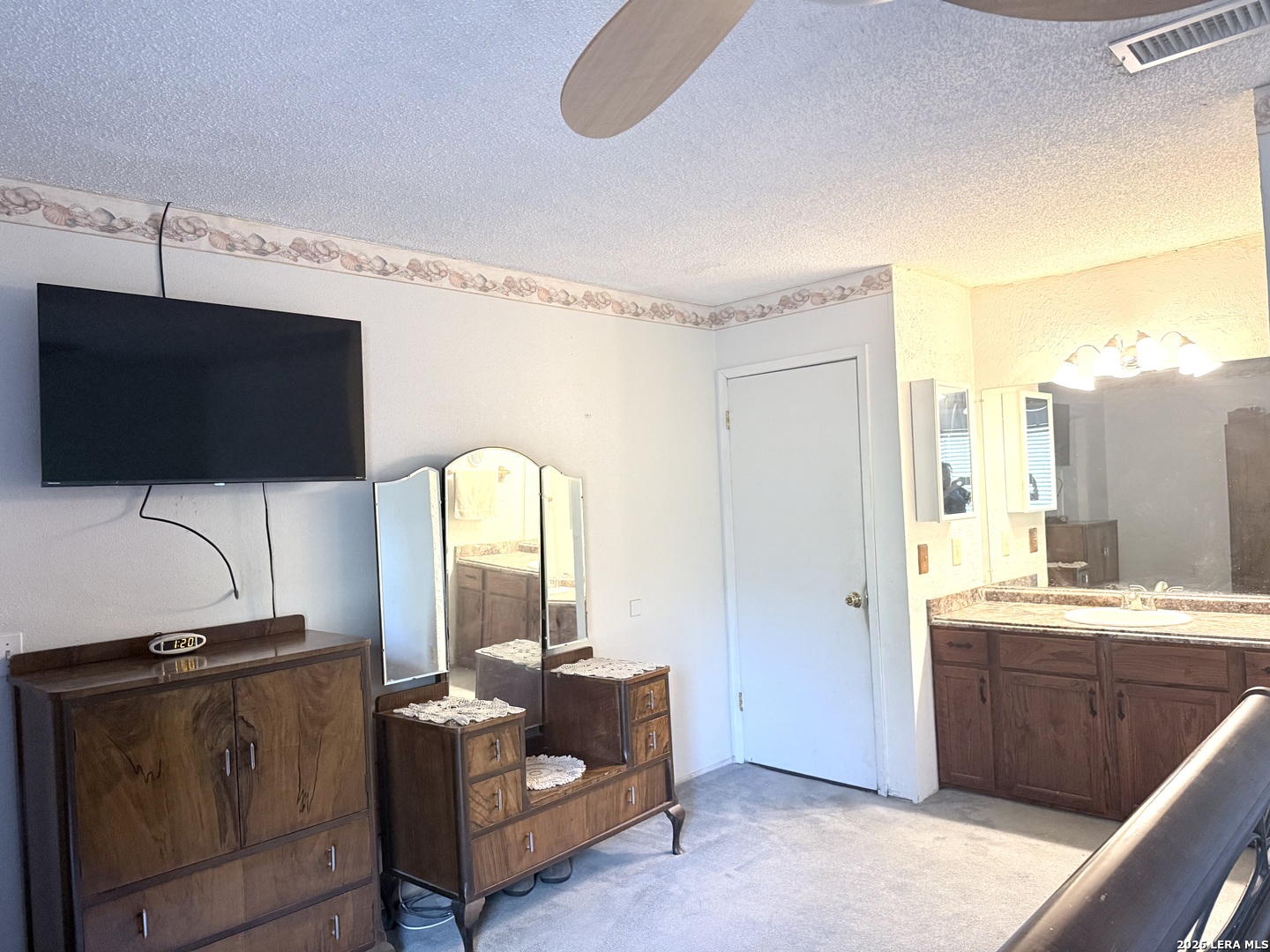 10203 Plumas Drive Converse TX 78109