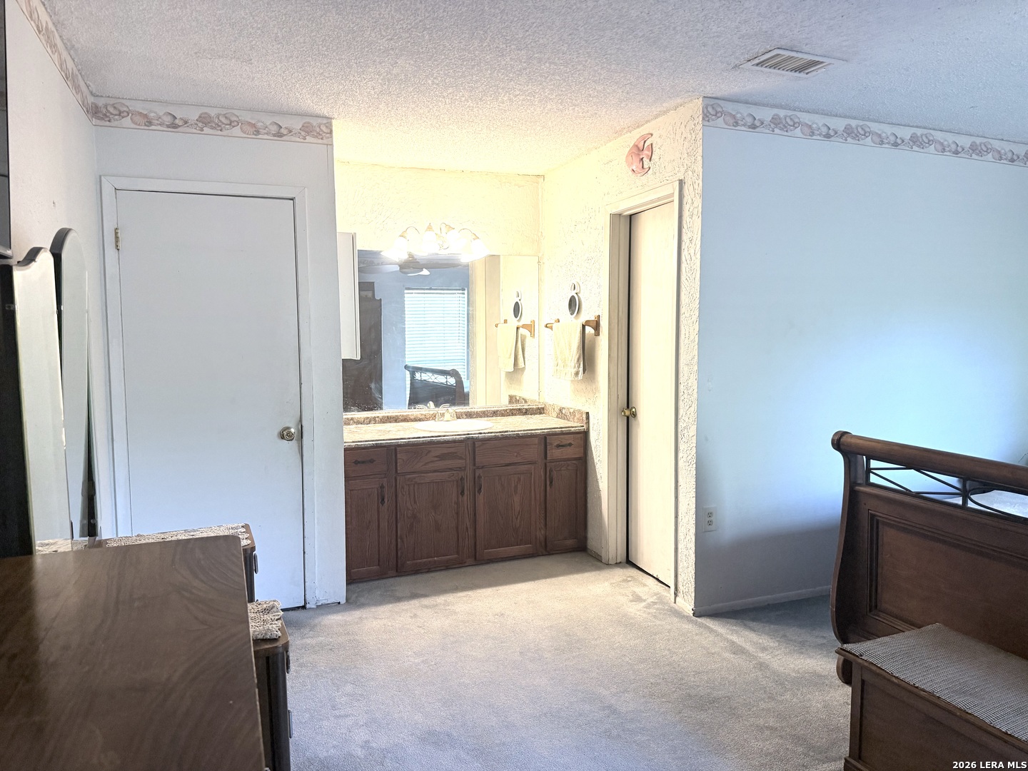10203 Plumas Drive Converse TX 78109