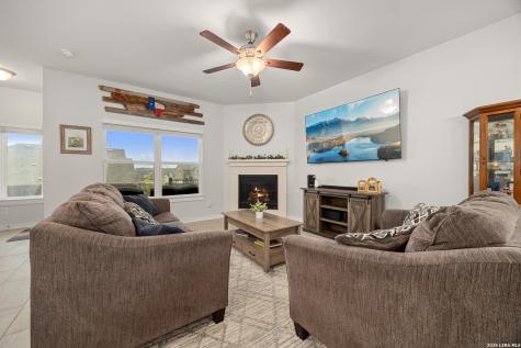 8302 Nutley Court Converse TX 78109