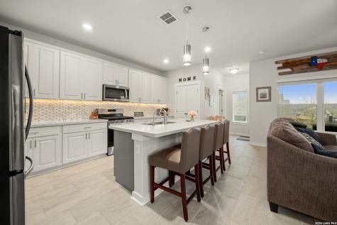 8302 Nutley Court Converse TX 78109