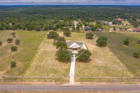 3172 Interstate 35 N Natalia TX 78059