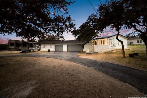 1530 Lavaca Canyon Lake TX 78133