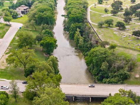 618 Fair Lane New Braunfels TX 78130