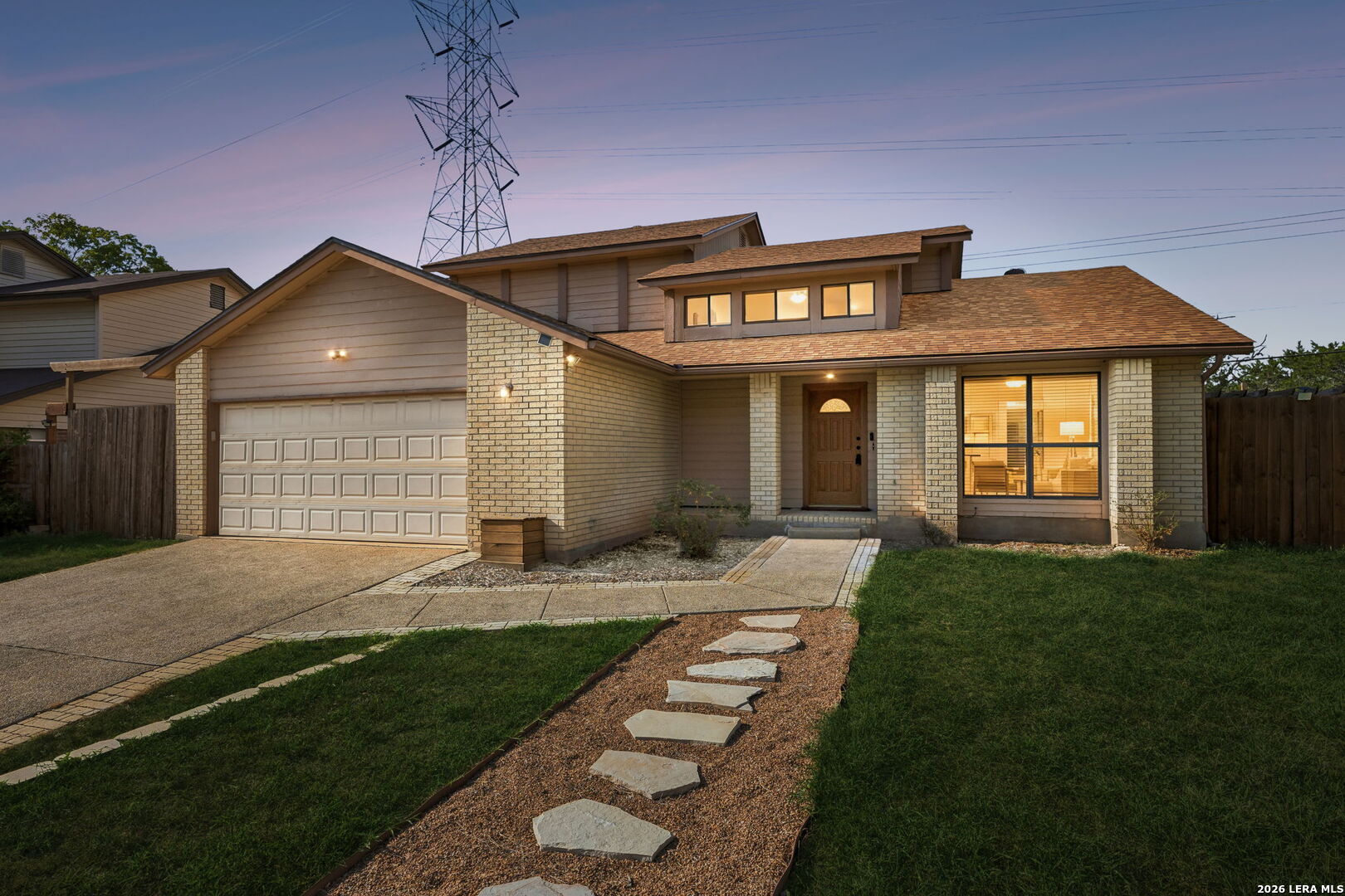 2127 Oak Bend San Antonio TX 78259