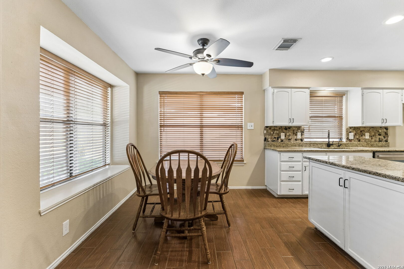 2127 Oak Bend San Antonio TX 78259