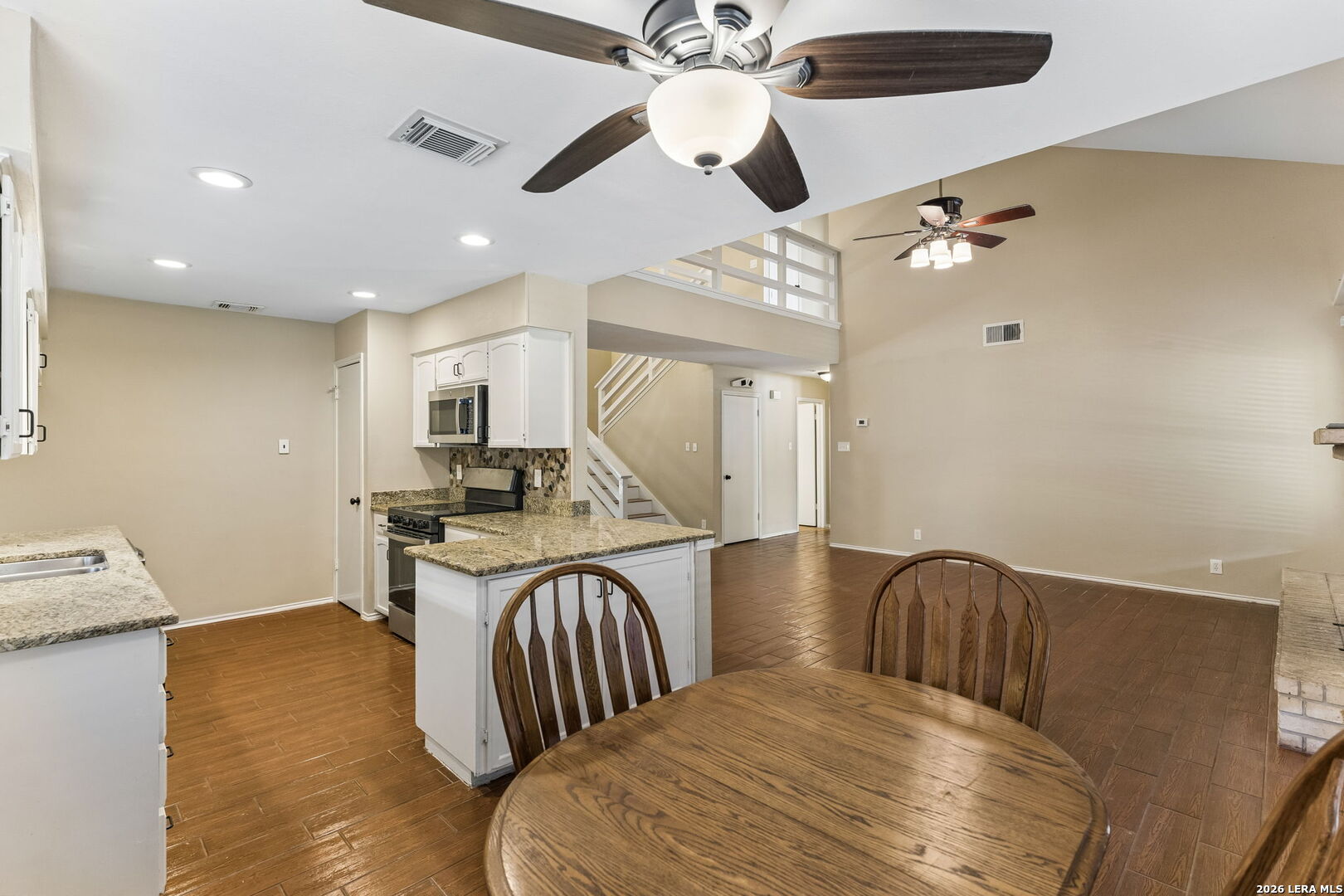 2127 Oak Bend San Antonio TX 78259