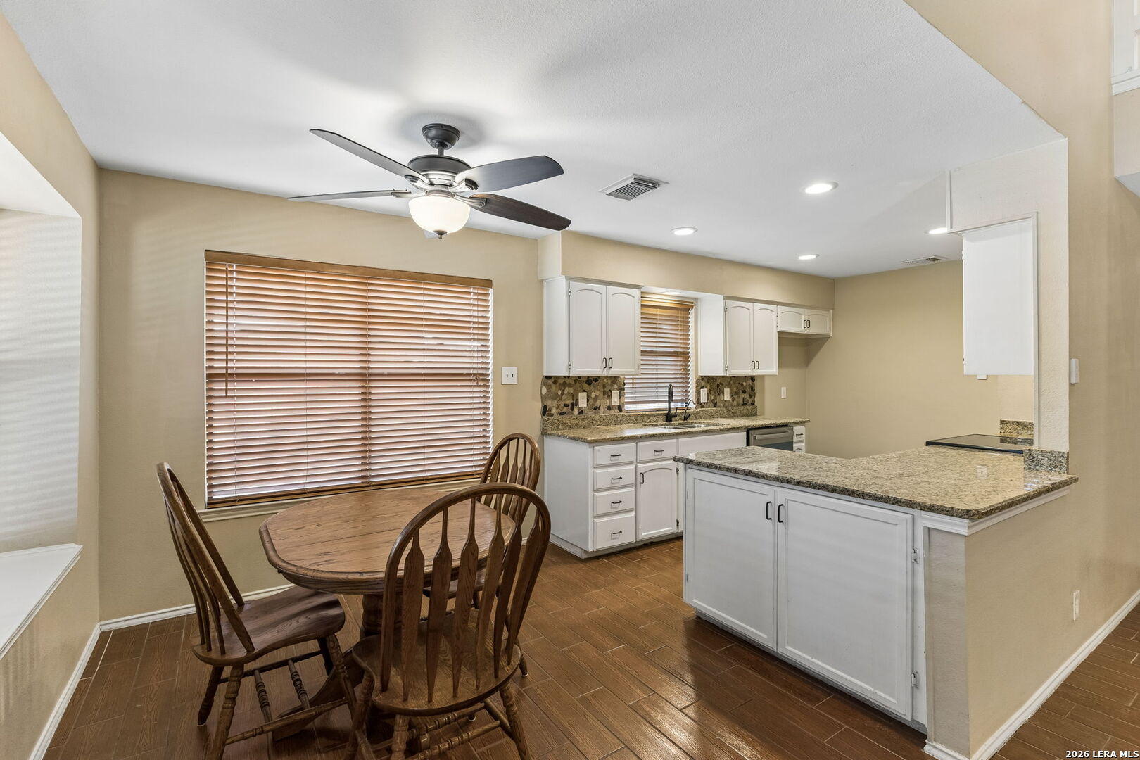 2127 Oak Bend San Antonio TX 78259