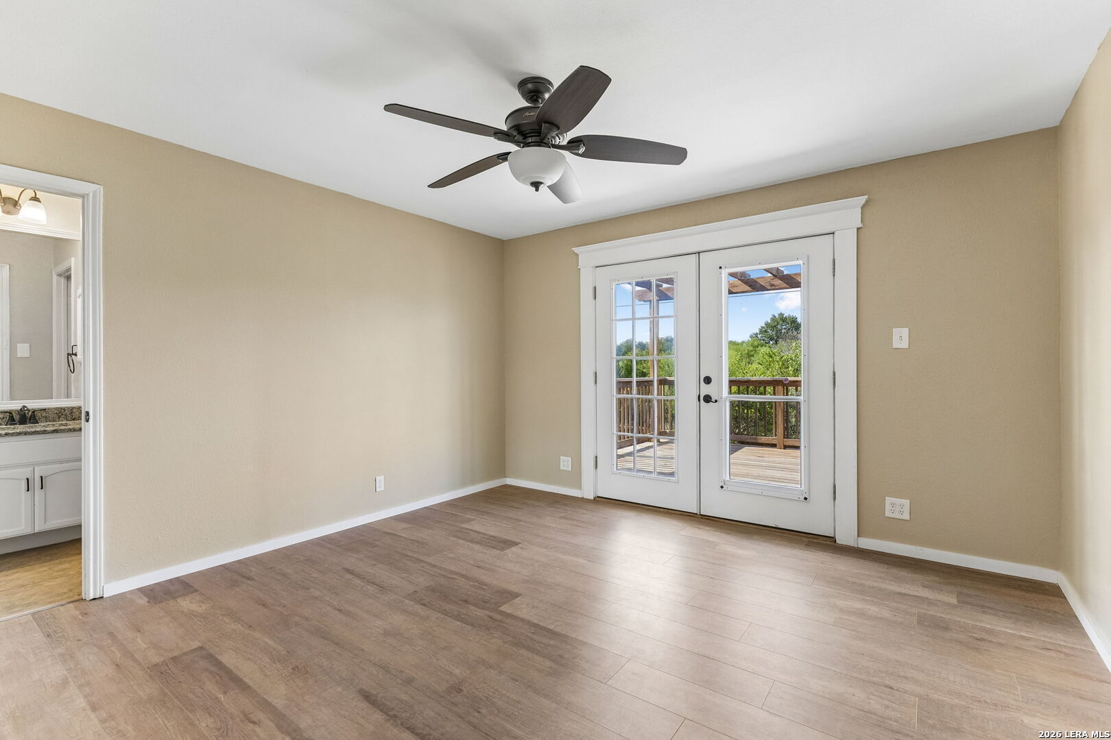 2127 Oak Bend San Antonio TX 78259