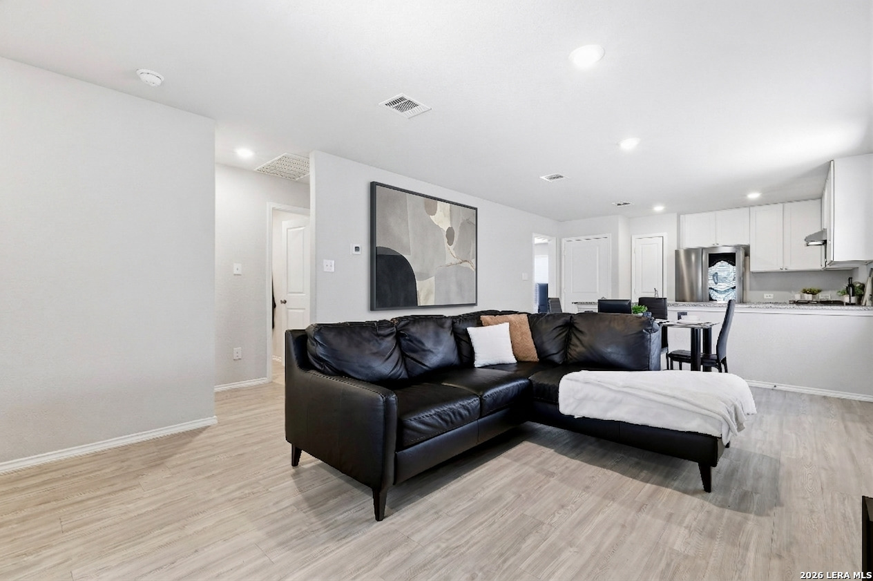 10730 Giacconi Drive Converse TX 78109