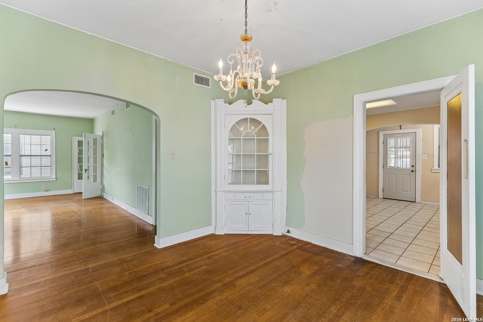 2018 W Gramercy Place San Antonio TX 78201