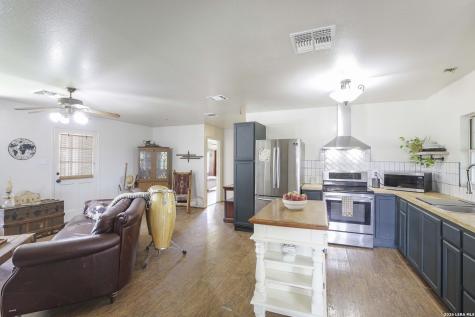 4521 Laurie Michelle Road San Antonio TX 78261