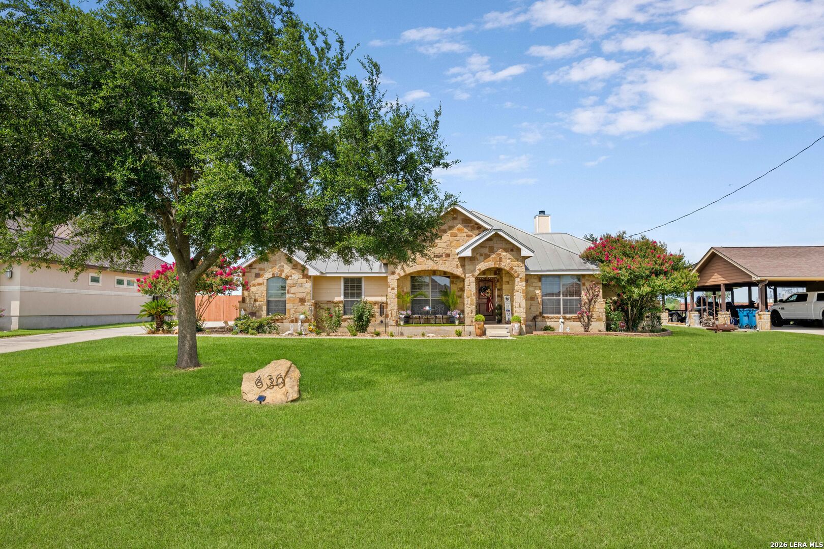630 N Dickson Street Poth TX 78147