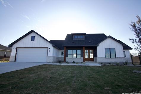 221 Ash Parkway La Vernia TX 78121