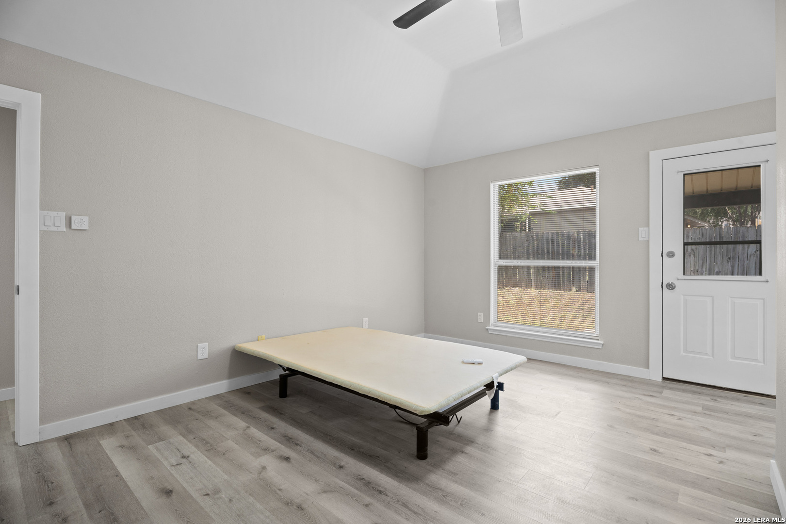 9715 Woodland Hills San Antonio TX 78250