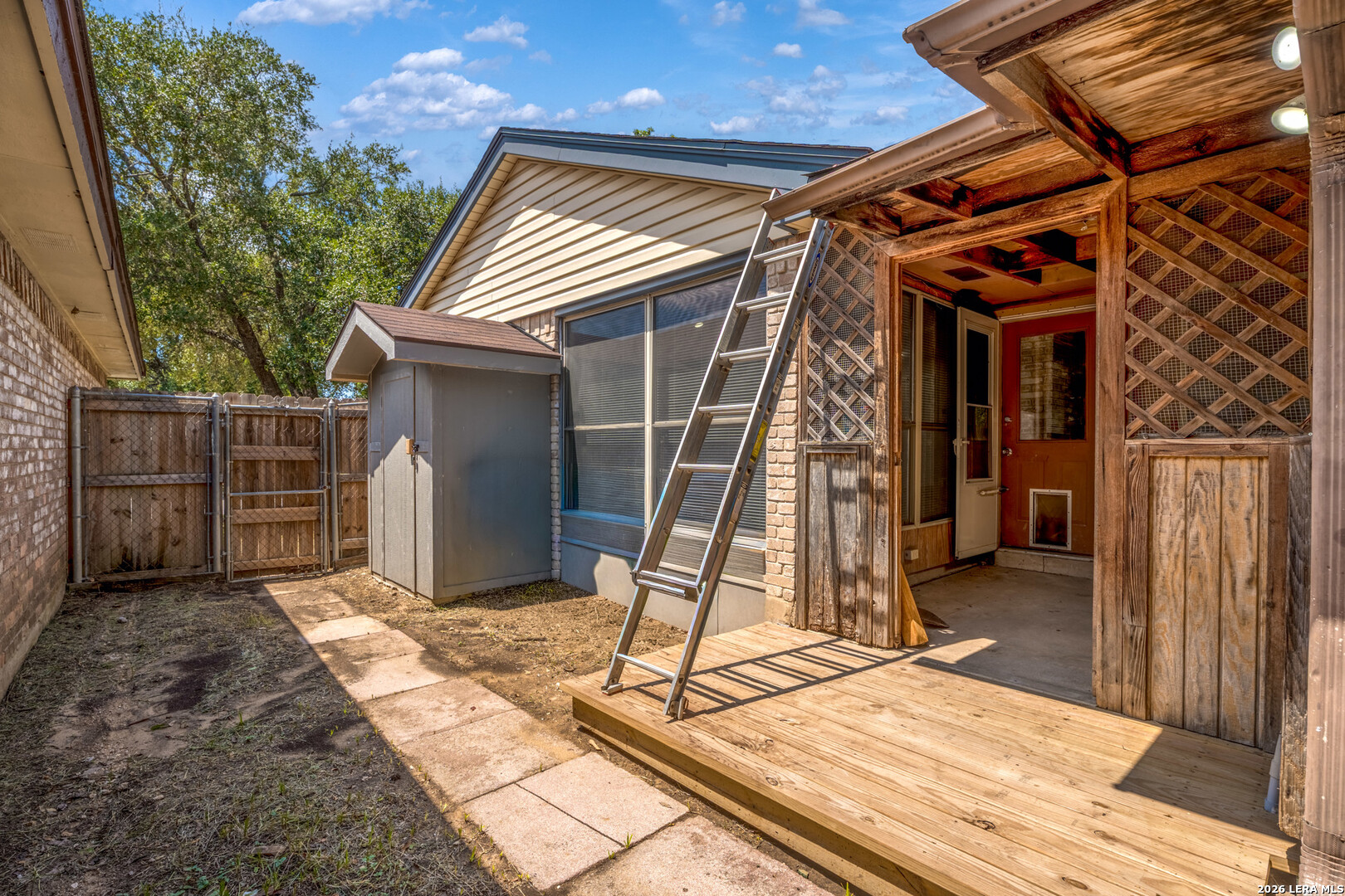 9715 Woodland Hills San Antonio TX 78250